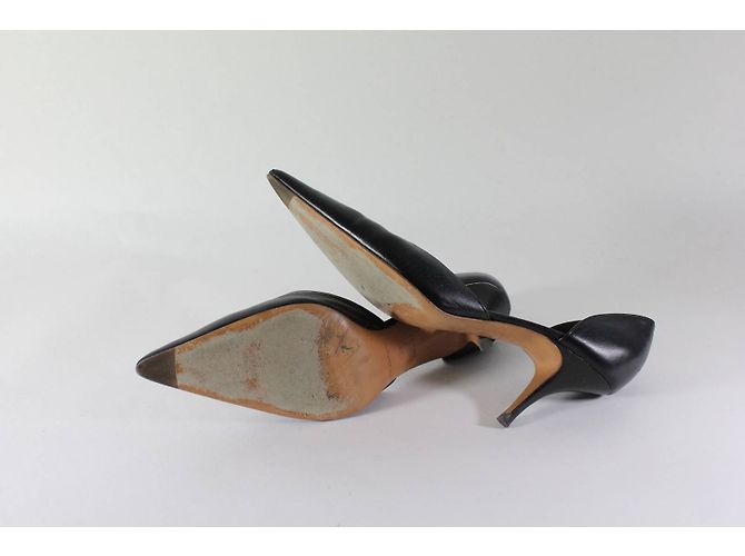 Balenciaga Pumps aus schwarzem Leder mit spitzer Kappe 7cm Absatz - Ansicht 5
