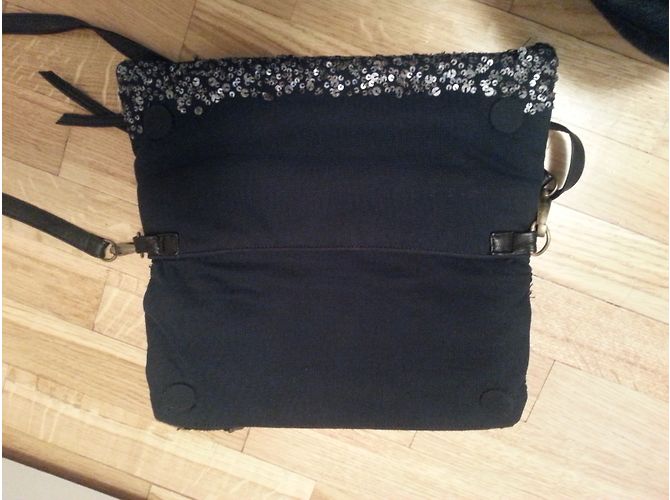 Autre Marque Pochette in tessuto nero con paillettes - vista 4
