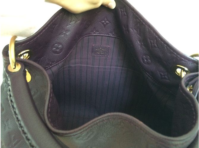 Louis Vuitton ARTSY Violet - vue 2