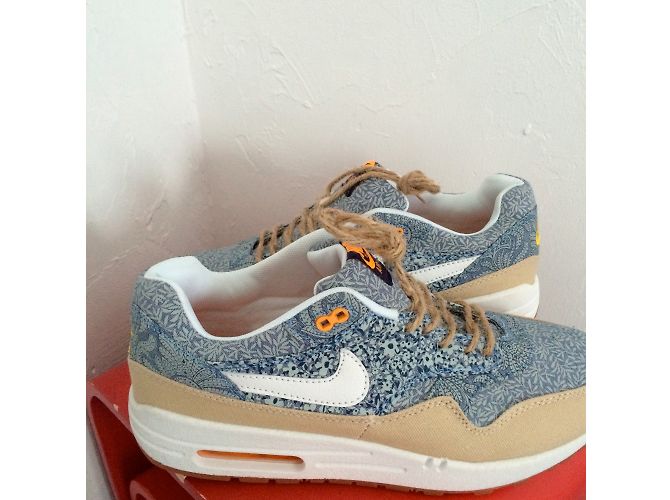 Nike Sneakers - view 3