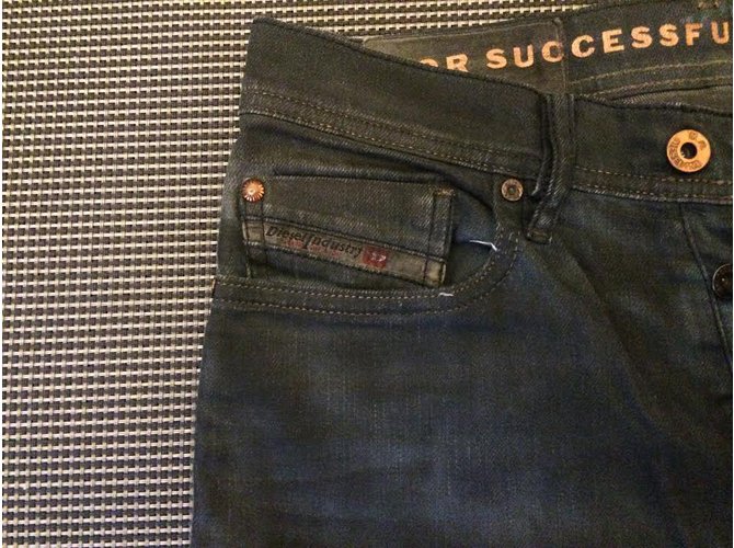 Vaqueros Diesel de denim negro - vista 2