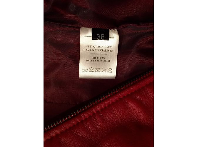 Autre Marque Intuition rote Lederjacke mit abnehmbarem Pelzkragen - Ansicht 3