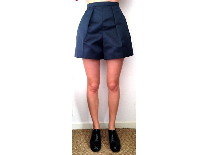 Carven Shorts aus blauem Satin - Ansicht 8