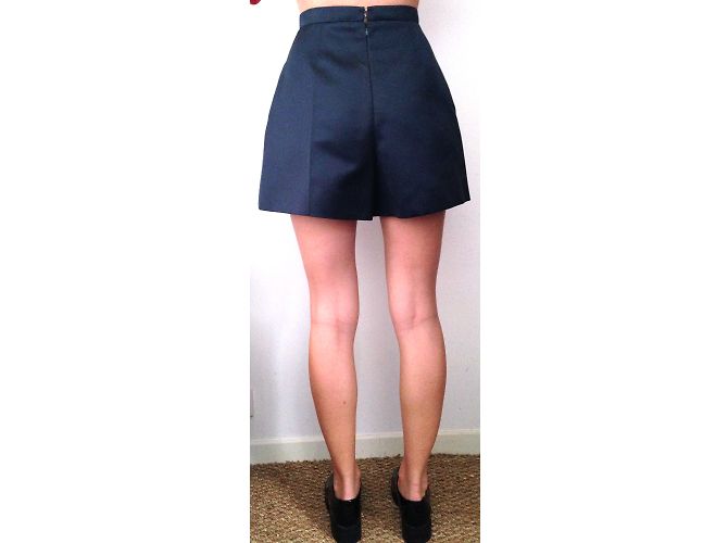 Carven Shorts aus blauem Satin - Ansicht 9