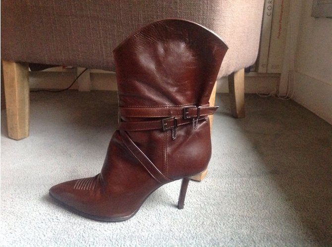 Rodolphe Menudier Botines Chocolate - vista 3