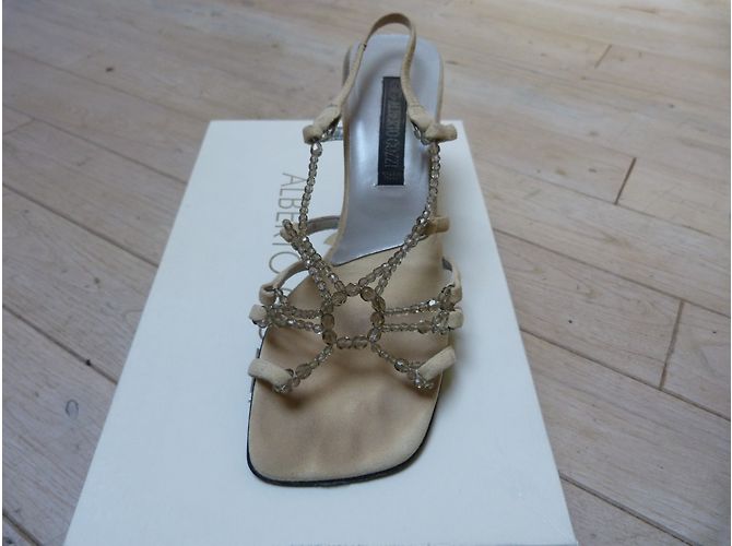 Autre Marque Sandali Alberto Gozzi in pelle beige con perle - vista 3