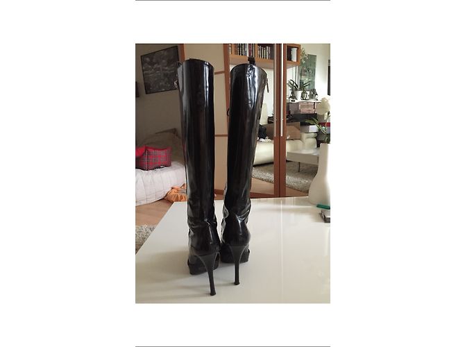 Botas Bally de charol negro Talla 37 - vista 3