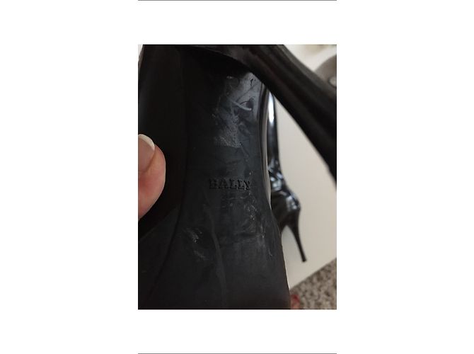 Botas Bally de charol negro Talla 37 - vista 4