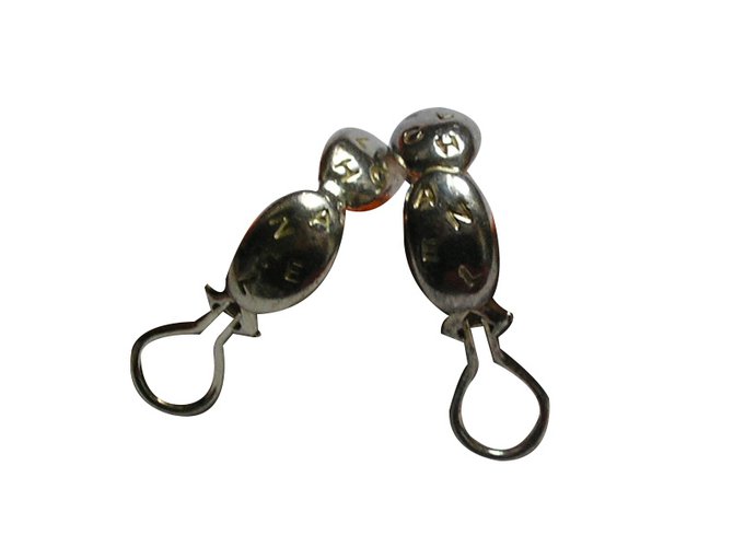 Orecchini Chanel a cerchio in argento - vista 3