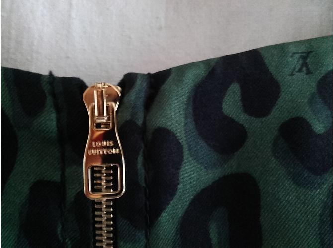 Louis Vuitton Vestido de seda estampado leopardo Stephen Sprouse Verde - vista 4