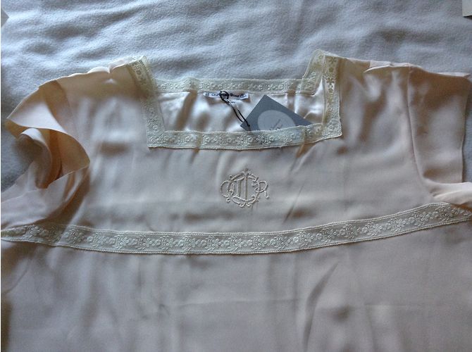 Conjunto de Camisón y Albornoz Christian Dior de Seda Blanco - vista 3