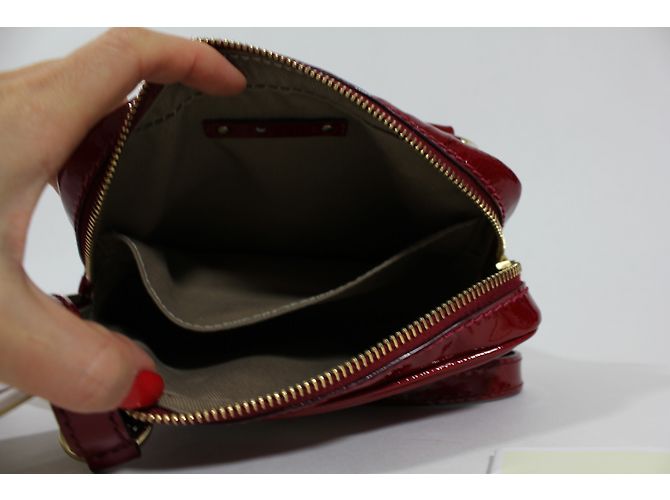 Borsa a tracolla Céline in pelle di vitello rossa Rosso - vista 11