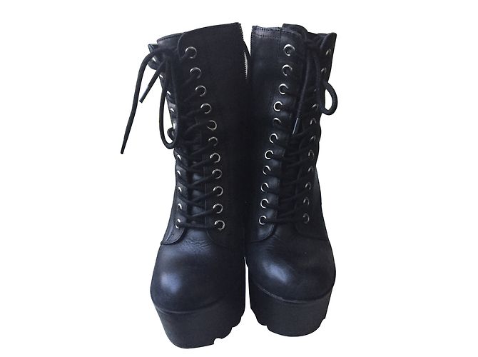 Steve Madden Ankle Boots - view 2