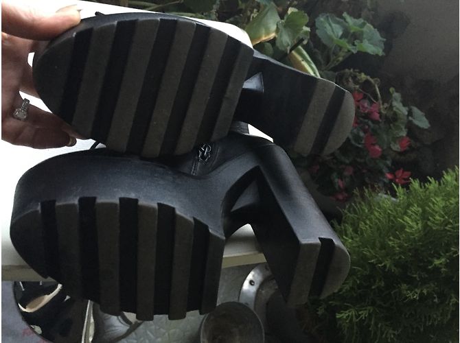 Steve Madden Ankle Boots - view 6
