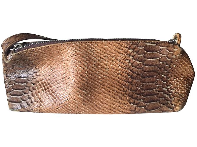 Autre Marque Bolso de piel de lagarto con hebilla de strass caramel Caramelo - vista 2