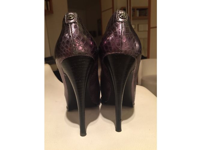 Guess Pumps aus Leder Silber Größe 37 - Ansicht 3