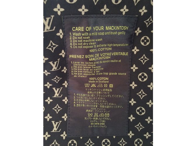 Louis Vuitton Gabardinas Negro - vista 8