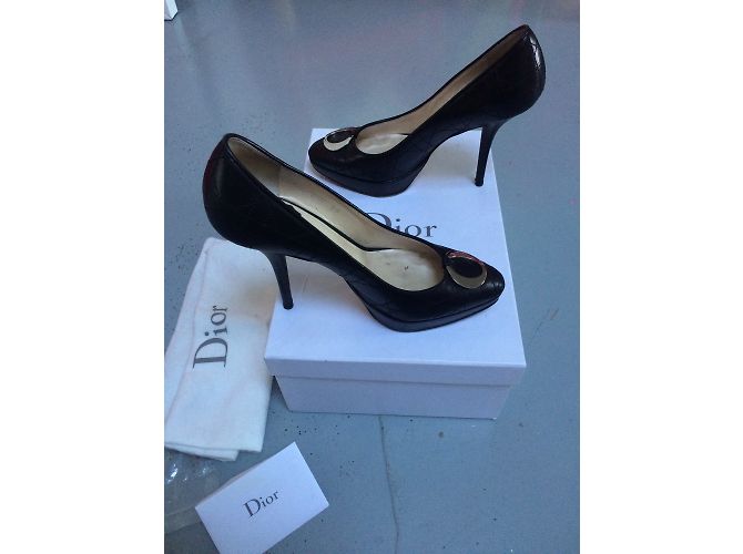 Décolleté Christian Dior in pelle nera misura 36 - vista 4