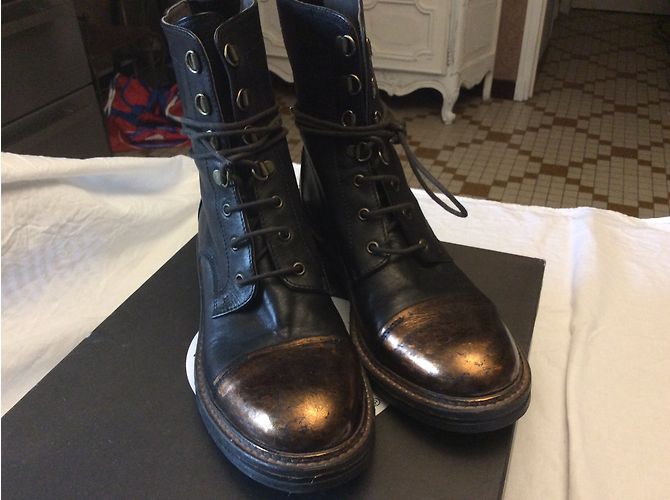 Autre Marque Botines de piel negra Negro - vista 3