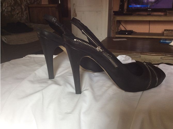 Diesel Heels - view 3
