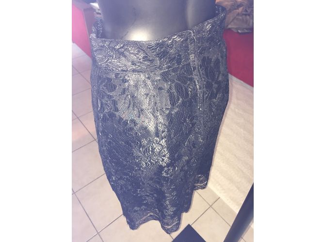 Falda de encaje negro Moschino - vista 3