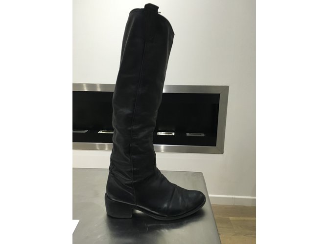 Gaia d'Este Botas Negro - vista 3