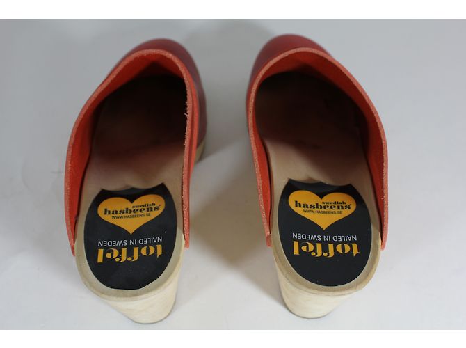Swedish Hasbeens Clogs Red - view 5