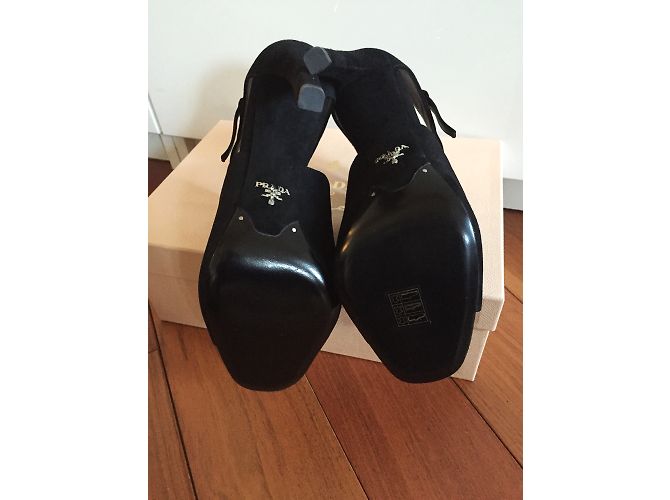 Décolleté Peep Toe Prada in scamosciato nero - vista 7