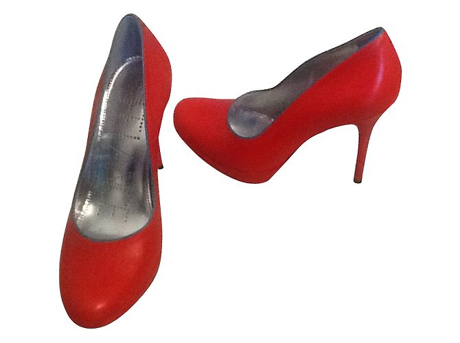 Free Lance Rote Leder Pumps Gr. 36,5 - Ansicht 2