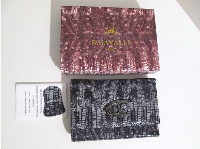 Autre Marque Cavalli Leather Reptile Motif Wallet Grey - view 9