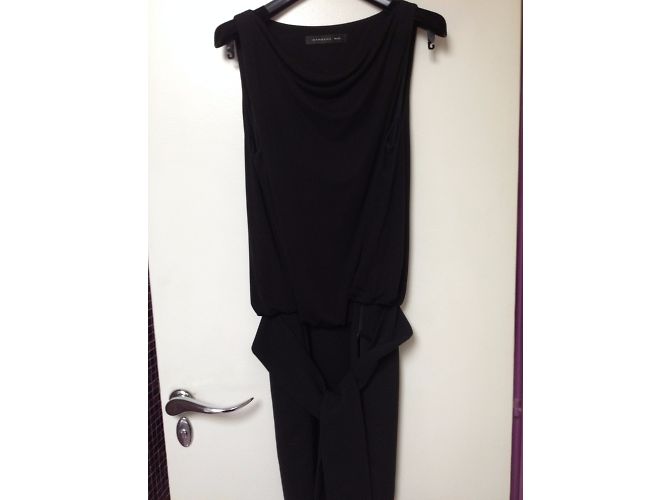 Barbara Bui Schwarzes Crepe Kleid mit Gürtel Größe 38 - Ansicht 3