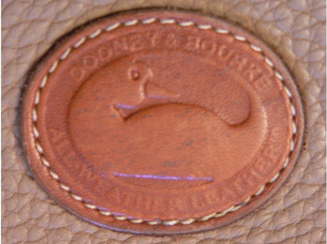 Dooney & Bourke Borse Taupe - vista 11