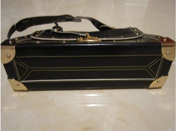 Borsa a tracolla Louis Vuitton Le Talentueux in pelle nera Nero - vista 4