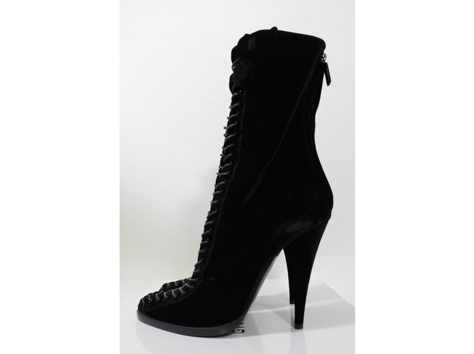 Stivali Givenchy in velluto nero con lacci - vista 4