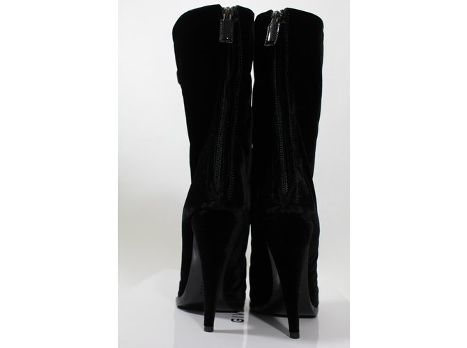 Stivali Givenchy in velluto nero con lacci - vista 5