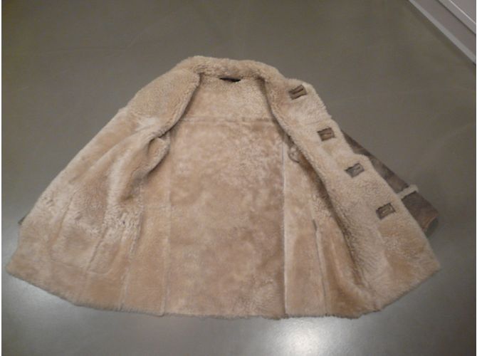 Full Circle Giacca Blazer in Pelliccia Taupe - vista 3