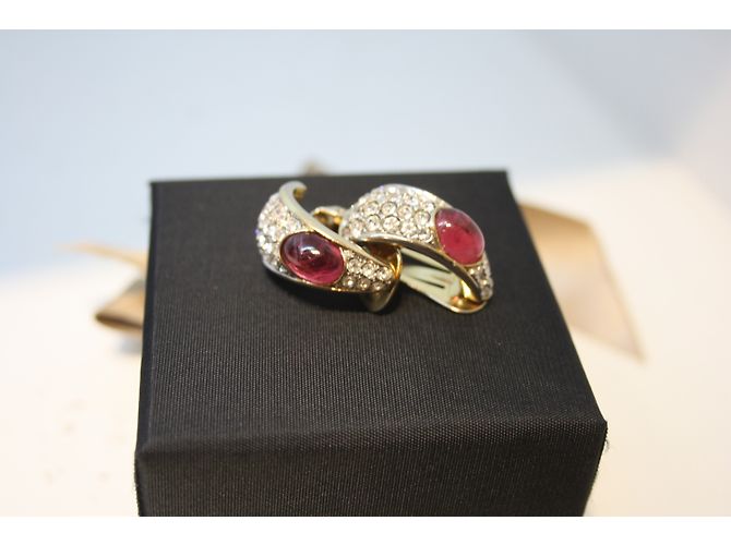 Autre Marque Orecchini in metallo dorato con strass e cabochon rosa D'oro - vista 6