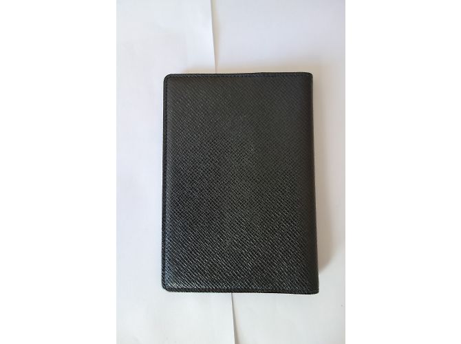 Louis Vuitton Wallets Small accessories Black - view 3