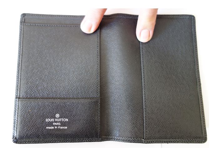 Louis Vuitton Wallets Small accessories Black - view 4