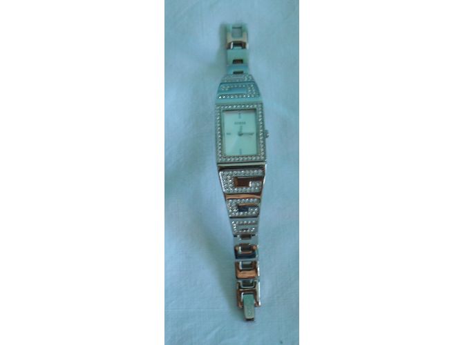 Reloj Guess Mujer Plata Cuarzo Analógico - vista 3
