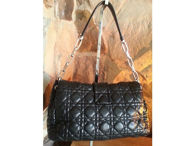 Dior new lock - vue 10