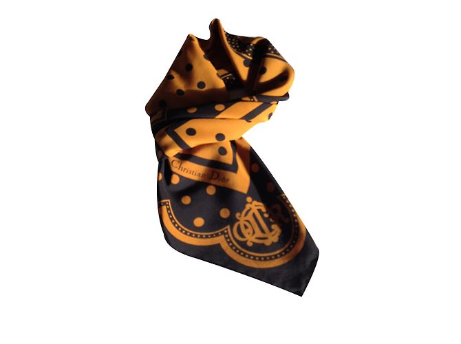 Foulard Christian Dior Carre in seta giallo - vista 2