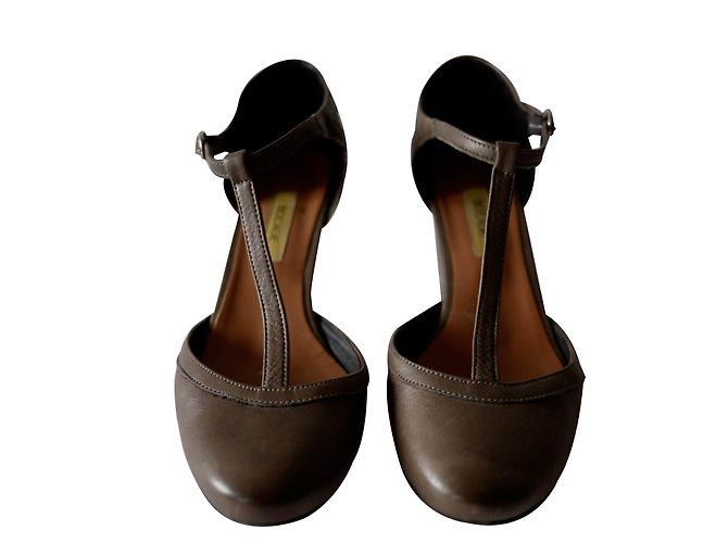 Autre Marque Tacones - vista 2