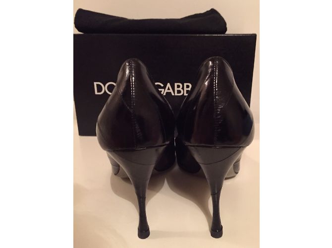 Dolce & Gabbana Pumps aus schwarzer Aalhaut Größe 41 - Ansicht 3
