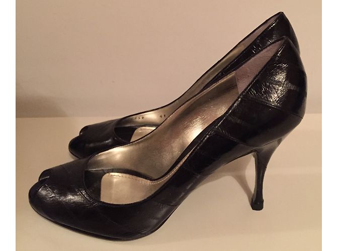Dolce & Gabbana Pumps aus schwarzer Aalhaut Größe 41 - Ansicht 5