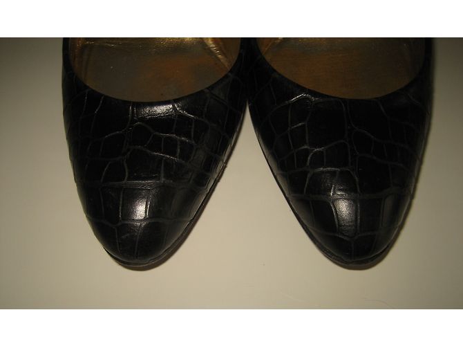 Décolleté DKNY in pelle di coccodrillo nera 40 Nero - vista 7
