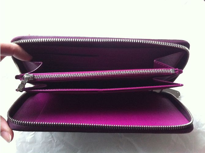 Organizer Louis Vuitton Bolsos de embrague Ciruela - vista 8