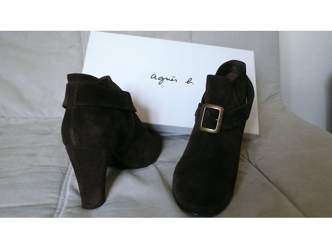 Botines Agnès b. Chocolate de Piel de Ciervo - vista 3