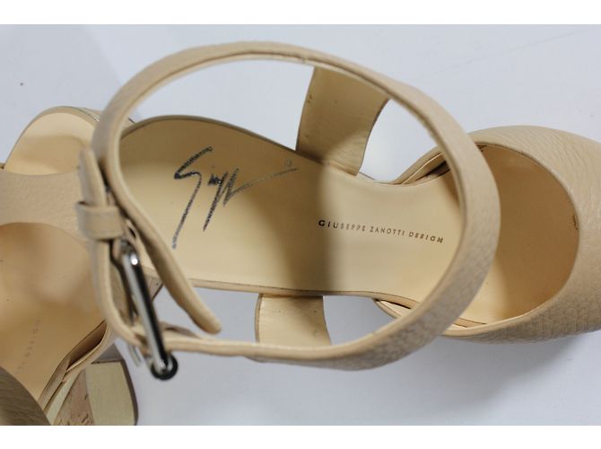 Sandali con zeppa Giuseppe Zanotti Good 115 pelle beige - vista 6