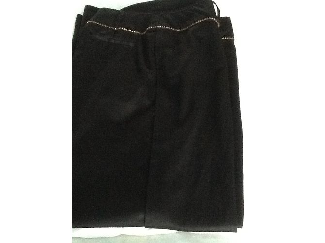 Céline Hose aus schwarzer Wolle mit Goldkette - Ansicht 5